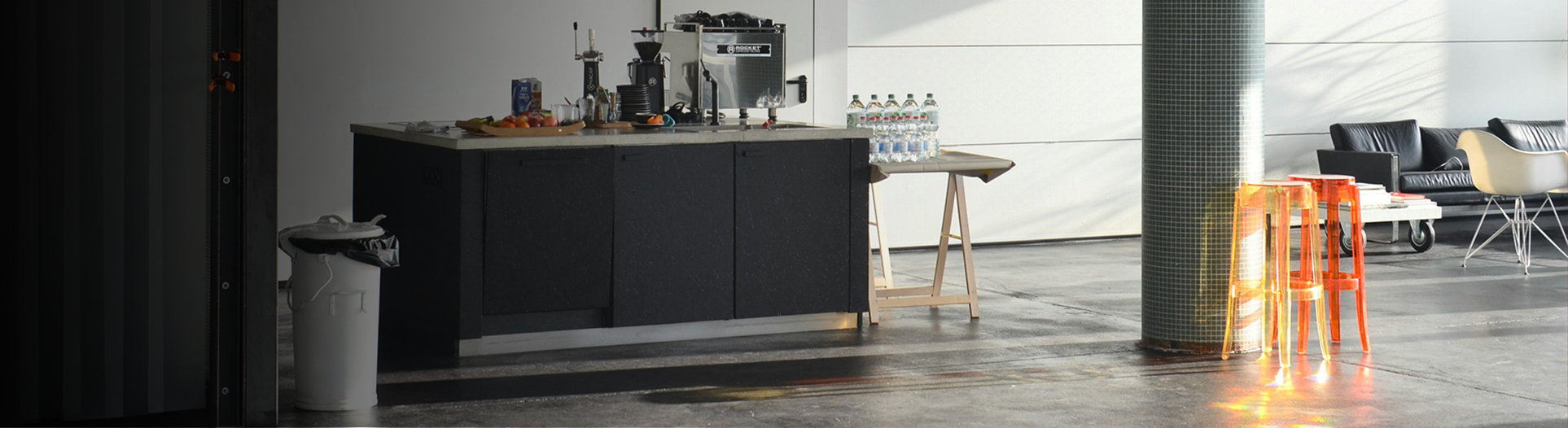 حامل المناشف الورقية